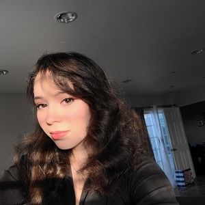 Meet your Posher, Jazmine